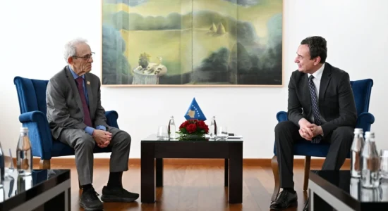 Serwer: Kurti mund të preferojë ta çojë vendin në zgjedhjet e katërta