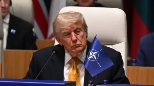 Trump: SHBA-ja “ndoshta” do ta godasë Iranin “fort” sërish të mërkurën në mbrëmje