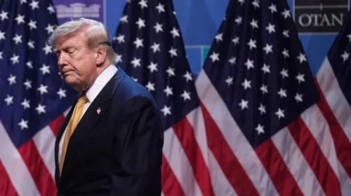 Trump pretendon se Irani i ka kërkuar SHBA-së të vazhdojë “bisedimet”, shpall armëpushimin “të përfunduar”