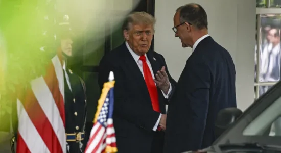Merz në telefonatën me Trumpin: Gjermania është gati të marrë më shumë përgjegjësi në NATO