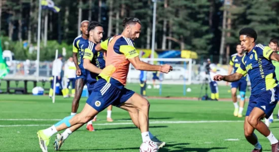 Lajm i mirë për Fenerbahçen, Vedat Muriqi rikthehet në fushë pas rikuperimit
