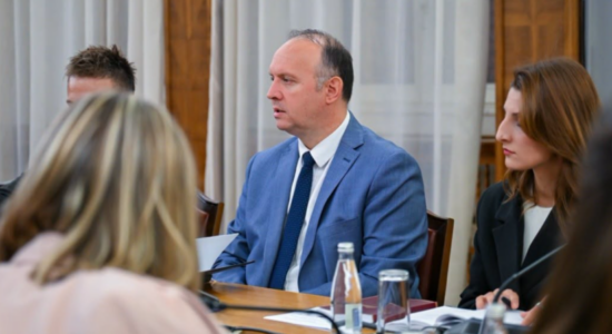 (VIDEO) Gashi thirrje partive që t’i tejkalojnë dallimet rreth kodit zgjedhor