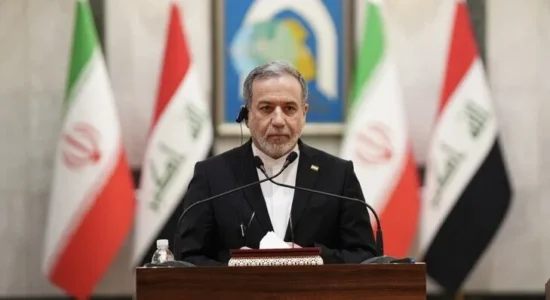 Araghchi pas kërcënimit të Trumpit për vendosjen e tarifave: Irani do të mbetet “garantues” i Ngushticës së Hormuzit