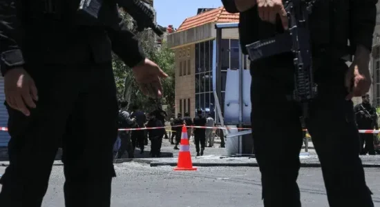 Siria arreston anëtarë të ISIS-it, sekuestron armë në Halep