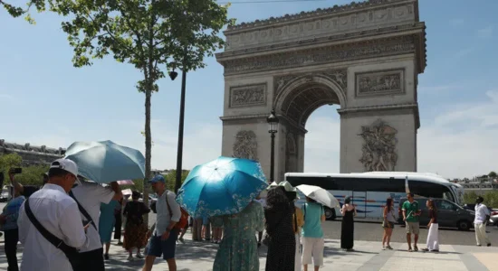 Vdekjet nga vala e të nxehtit u rritën më shumë se dyfish në Paris dhe zonat përreth