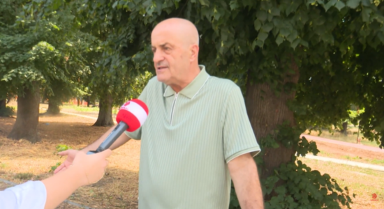 (VIDEO) Ndotja e ujit në Gostivar, qytetarët kërkojnë përgjegjësi për skandalin e ujit