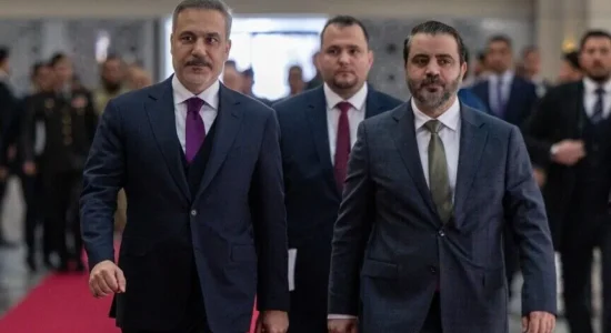 Kryediplomatët e Turqisë dhe Sirisë diskutojnë zhvillimet rajonale në një bisedë telefonike