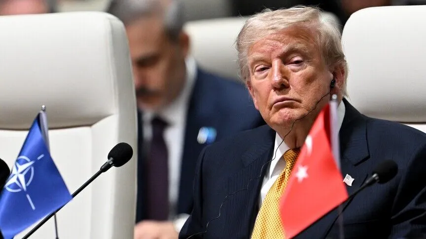 Trump thotë se ka të ngjarë të heqë Sirinë nga lista e shteteve sponsorizuese të terrorizmit