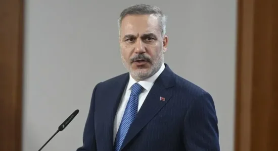 Kryediplomati turk bën thirrje për vazhdimin e bisedimeve të Stambollit për luftën Rusi-Ukrainë