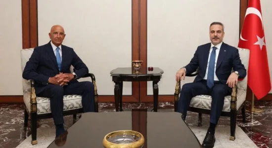 Ministri i Jashtëm turk takohet në Ankara me ambasadorin e SHBA-së