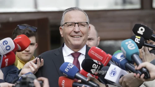 Hamza pas takimit me Kurtin: PDK mbetet në opozitë, zgjedhja e presidentit kërkon bashkëpunim me LVV-në