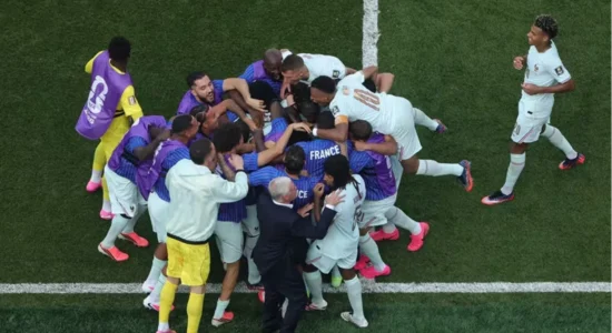Franca triumfoi ndaj Marokut, siguroi gjysmëfinalen e Kupës së Botës