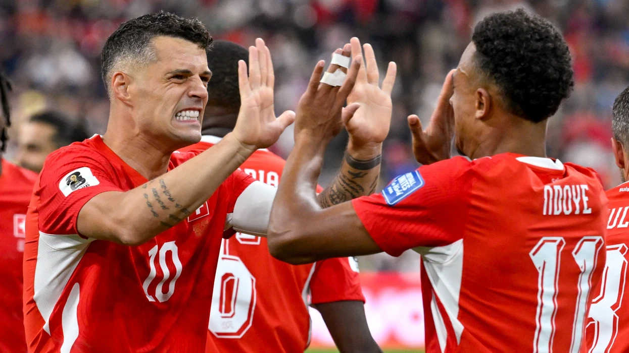 Zvicra e Xhakës eliminon Kolumbinë, kalojnë në çerekfinale të Botërorit