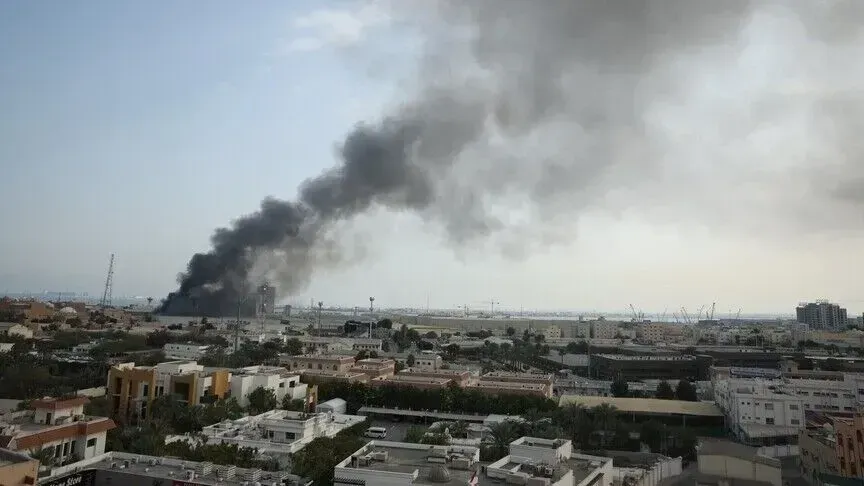 Irani  Kemi goditur objektet ushtarake amerikane në Bahrein dhe sistemet e radarëve në Oman