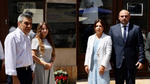 (VIDEO) Në Çarshi u vendos pllakë përkujtimore për urbanistin polak