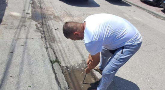 Ekipet e Komunës së Çairit vazhdojnë në terren pas reshjeve të dendura të shiut