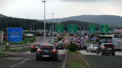 LAMM: Në “Bogorodicë” pritje rreth 20 minuta për dalje nga shteti