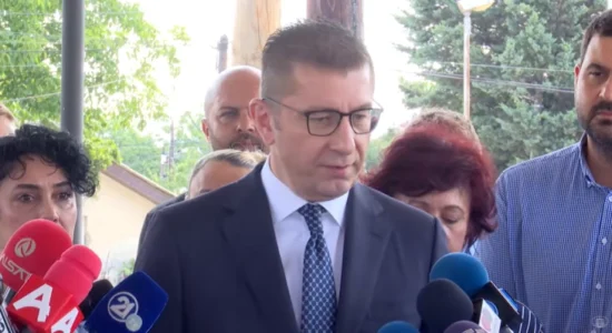 Mickoski: Kam marrë propozimet e VLEN-it dhe ZNAM-it për ministrat e rinj