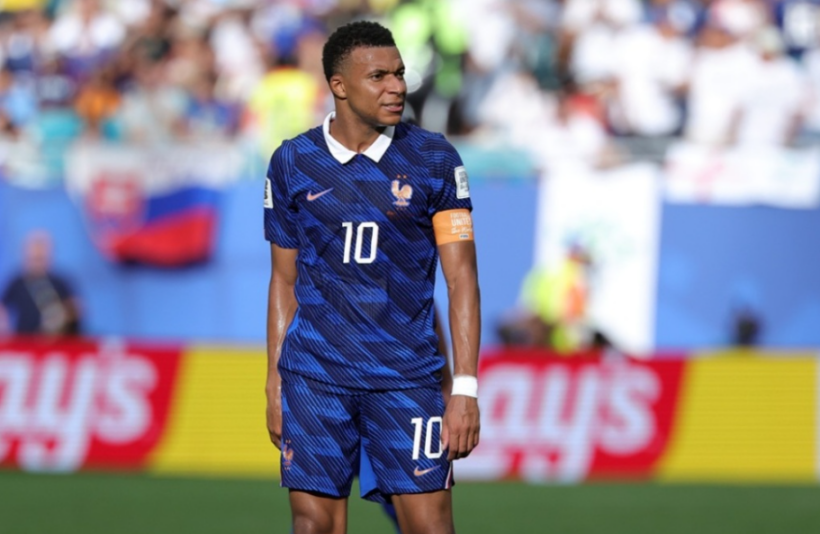 Mbappe me letër emocionuese pas humbjes: Ju detyroheshim një fund më të mirë