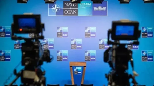 Turqia përgatiti Qendrën Ndërkombëtare të Medias për samitin e NATO-s në kryeqytetin Ankara