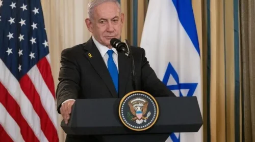 Netanyahu largohet fshehurazi nga Izraeli drejt Washingtonit për bisedime me Trumpin