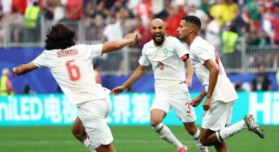 Maroku i pandalshëm, mposht Kanadanë dhe kualifikohet në çerekfinale të Botërorit