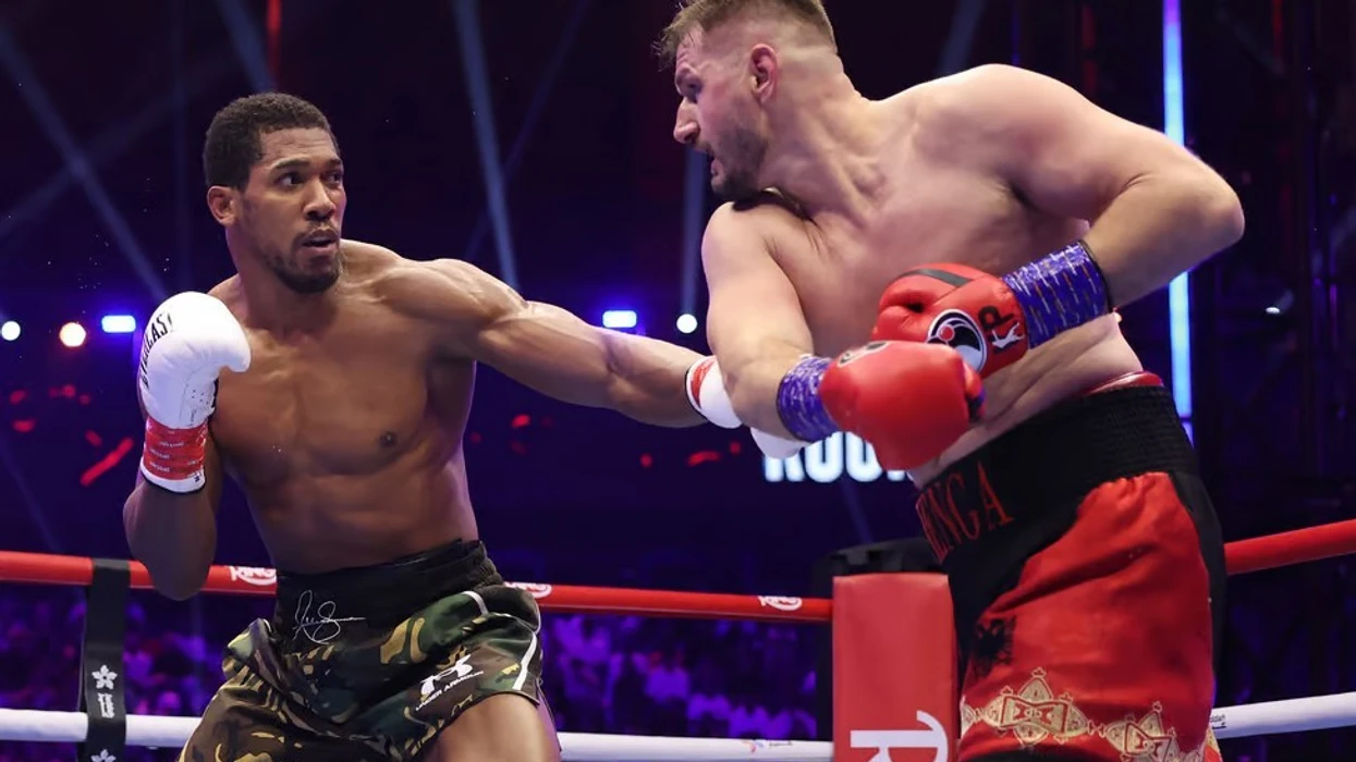 “Më falni të gjithë, nuk ju bëra krenar”, Kristian Prenga reagon pas humbjes nga Anthony Joshua
