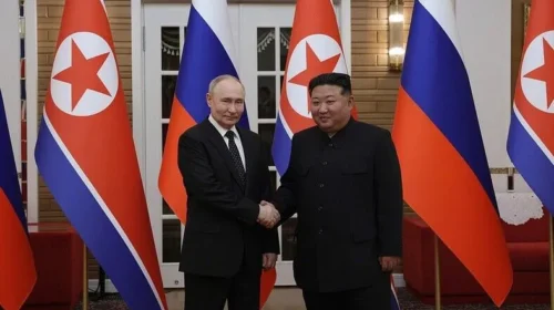 Rusia dhe Koreja e Veriut shqyrtojnë bashkëpunimin dypalësh në bisedimet në Moskë