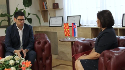 Ferati takon ambasadoren sllovake, bisedojnë për bashkëpunimin dhe integrimin evropian