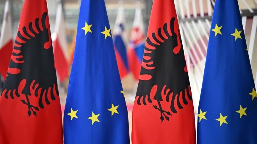 Shqipëria do të mbyllë 3 kapitujt e parë në negociatat e anëtarësimit në BE