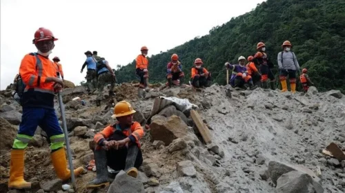 Rrëshqitja e dheut vret 10 anëtarë të një familjeje në jug të Filipineve