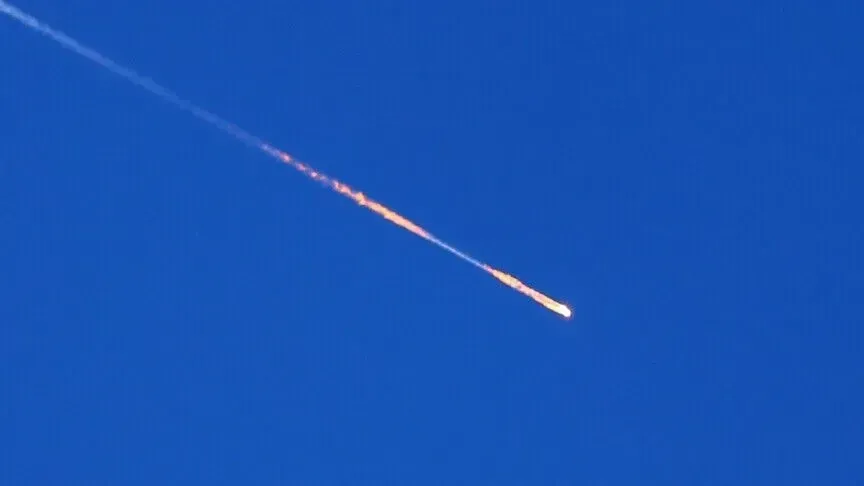 Irani thotë se ka goditur qendrën e komandës amerikane dhe bazën ajrore në Jordani me 10 raketa balistike