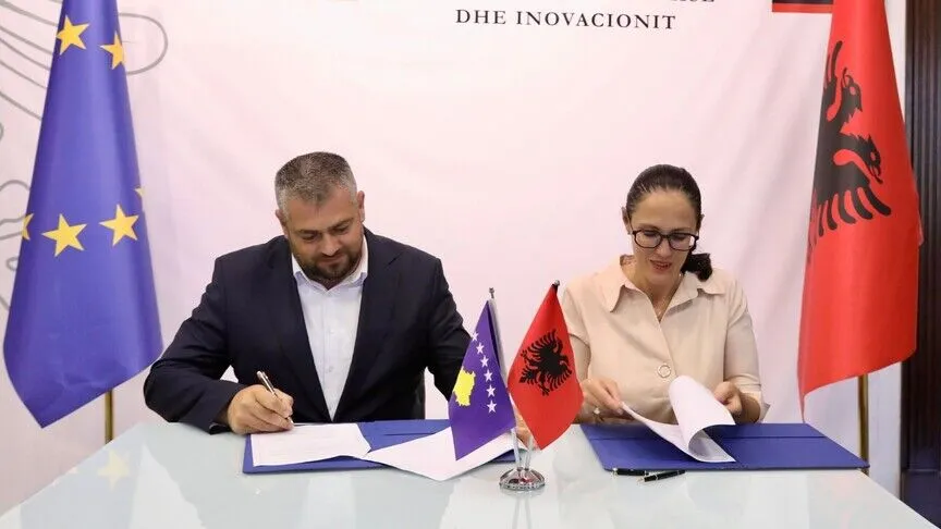 Shqipëria dhe Kosova nënshkruajnë marrëveshje për mobilitetin në punë