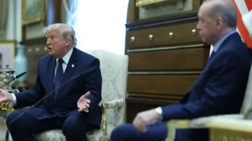Trump gjatë takimit me Presidentin Erdogan: SHBA-ja do të heqë sanksionet ndaj Turqisë