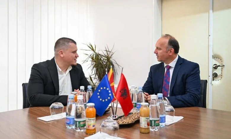 Gashi viziton Haraçinën, në fokus bashkëpunimi institucional dhe projektet për qytetarët