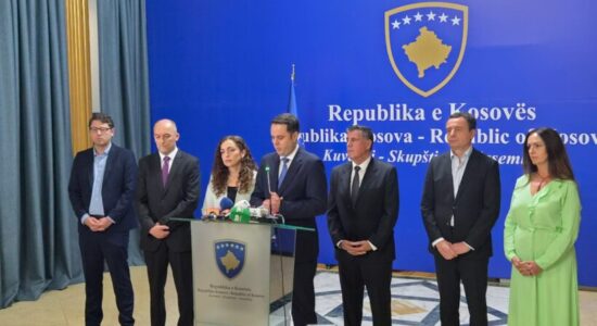 Arrihet marrëveshja për Presidentin e Kosovës, VV dhe LDK dalin me propozim