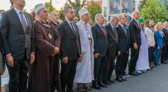 Turqia promovon integrimin institucional të komunitetit bektashi në qendrën e Bektashizmit