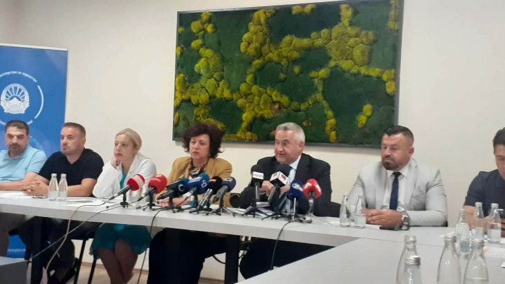 (VIDEO) Viktima e tretë nga ethet e Nilit Perëndimor, Klekovski: 6 prej 35 rasteve të konfirmuara në gjendje kritike
