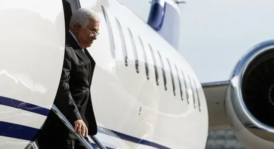 OKB i kërkon SHBA-së të lehtësojë hyrjen e zyrtarëve palestinezë mes raportimeve për refuzim të mundshëm për Abbasin