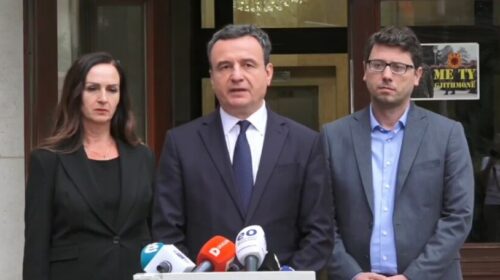 Kurti për deklaratën e Simiqit: Mund të jetë edhe në kuadër të euforisë së tij nga varrimi i Ratko Mlladiqit