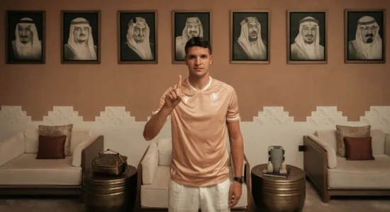 Zyrtare: Berat Gjimshiti largohet nga Atalanta, transferohet në Arabinë Saudite