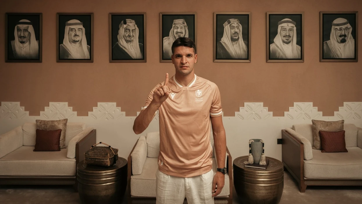 Zyrtare: Berat Gjimshiti largohet nga Atalanta, transferohet në Arabinë Saudite