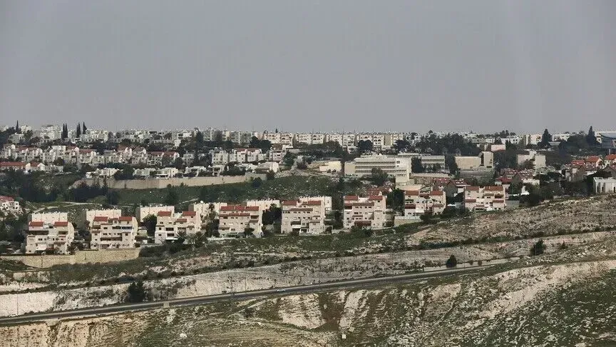 Izraeli krijon një vendbanim të ri të paligjshëm në juglindje të Jeninit në Bregun Perëndimor të pushtuar