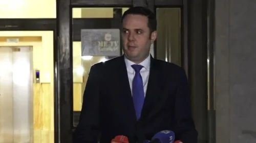 Abdixhiku: Takimi me Kurtin ishte i mbarë, bisedimet vazhdojnë