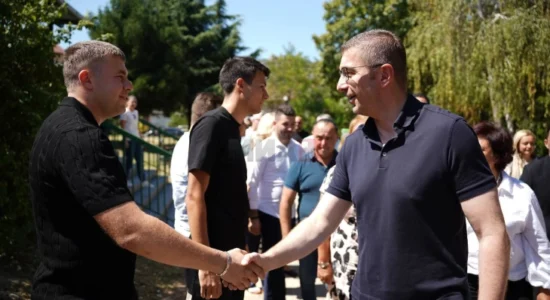 Mickoski: Është arritur një marrëveshje dhe blerja e specave po shkon sipas pritjeve