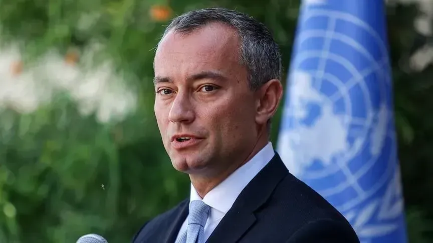 I dërguari i Bordit të Paqes mbërrin në Izrael për bisedime mbi fazën e dytë të armëpushimit në Gaza
