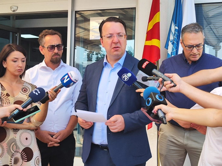 Nikolloski për problemin e transportuesve: Kërkohen zgjidhje konkrete përmes bashkëpunimit dypalësh