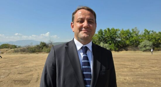 Ambasadori Qehaja: Autostrada Shkup-Bllacë, rezultat i viteve të angazhimit dhe lobimit
