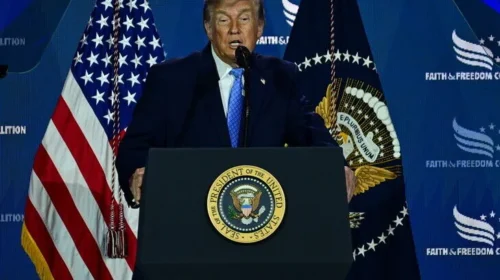 Trump kërkon kompensim nga Irani për mizoritë e pretenduara të 50 viteve të fundit