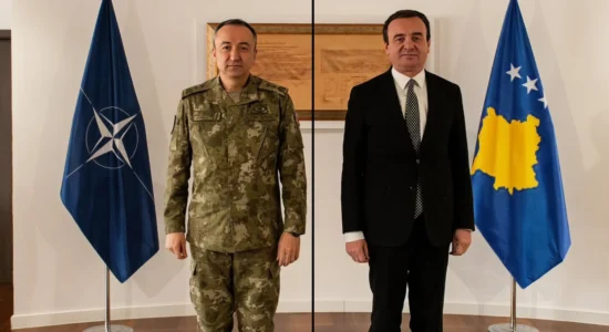 KFOR: Për shkak të rrethanave të paparashikuara, nuk mbahet takimi Kurti-Ulutash